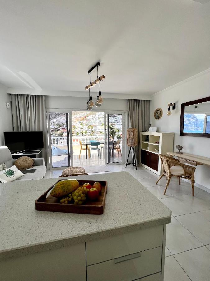 Luxury Penthouse With Breathtaking Views And Huge Private Terraces Apartment Puerto de Santiago  Bagian luar foto